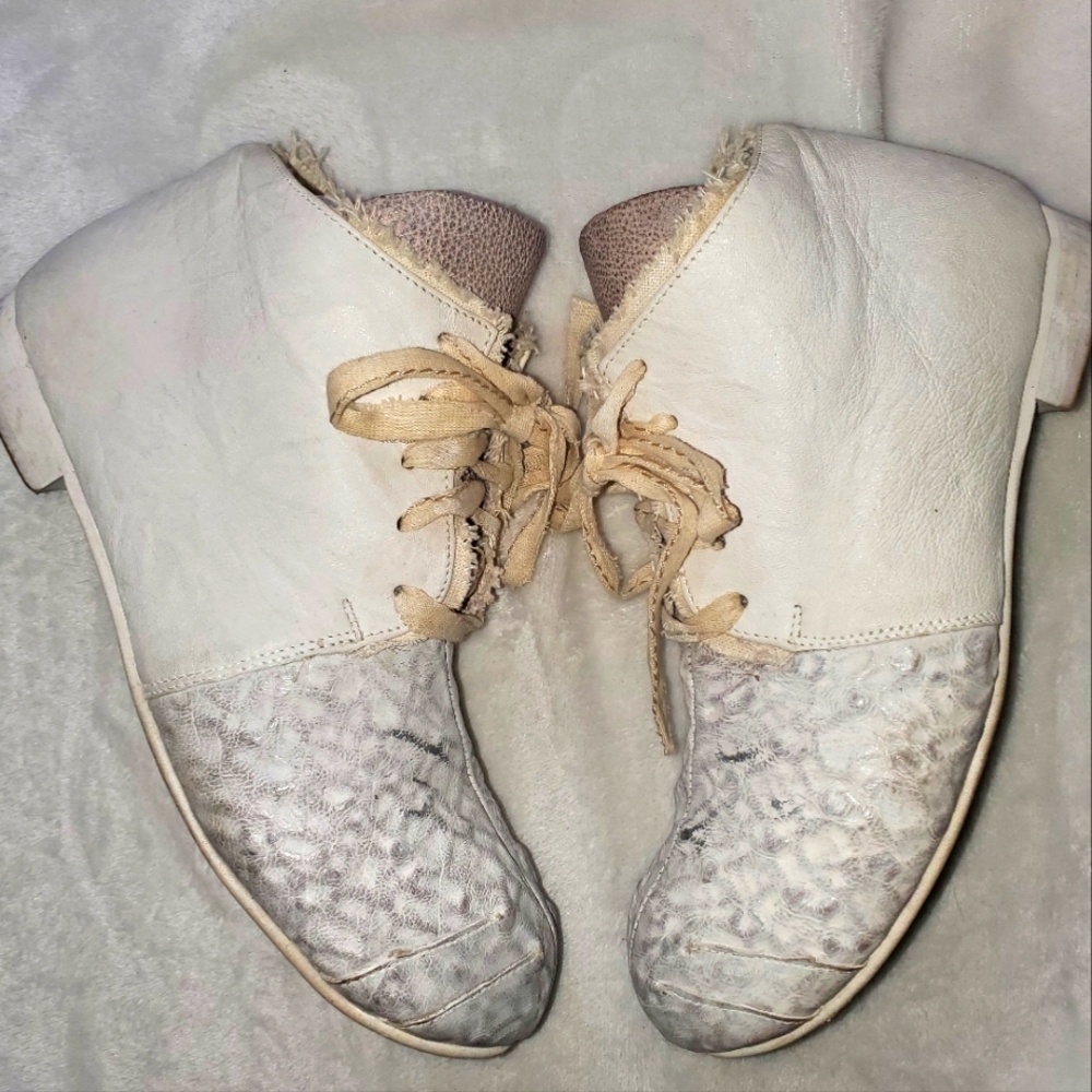 Vintage Lavorazione Ankle Length Booties